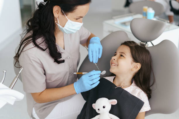 Best Emergency Dental Care for Abscessed Tooth in Gravette, AR
